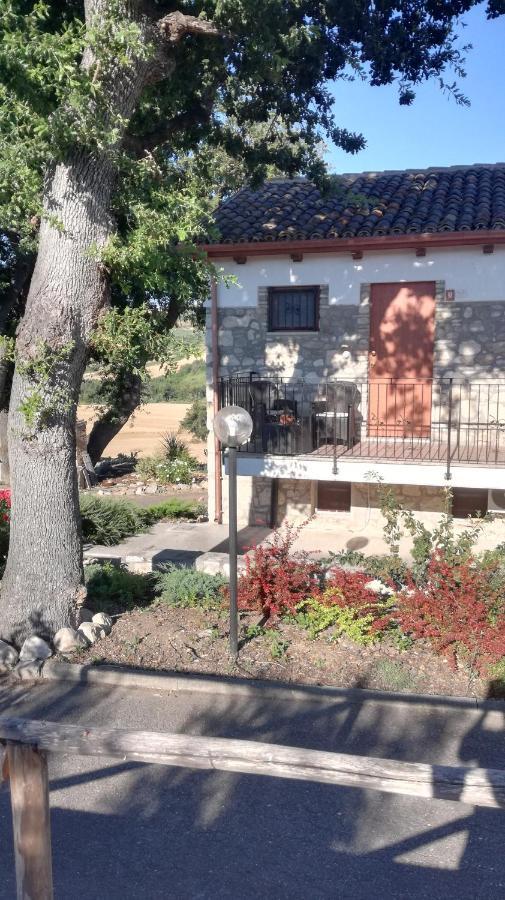 B&B Pozzo Innamorato Montenero di Bisaccia Bagian luar foto